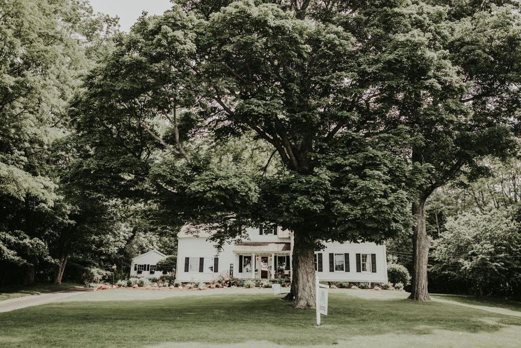 Hotel The Bond 1835 Skaneateles Esterno foto