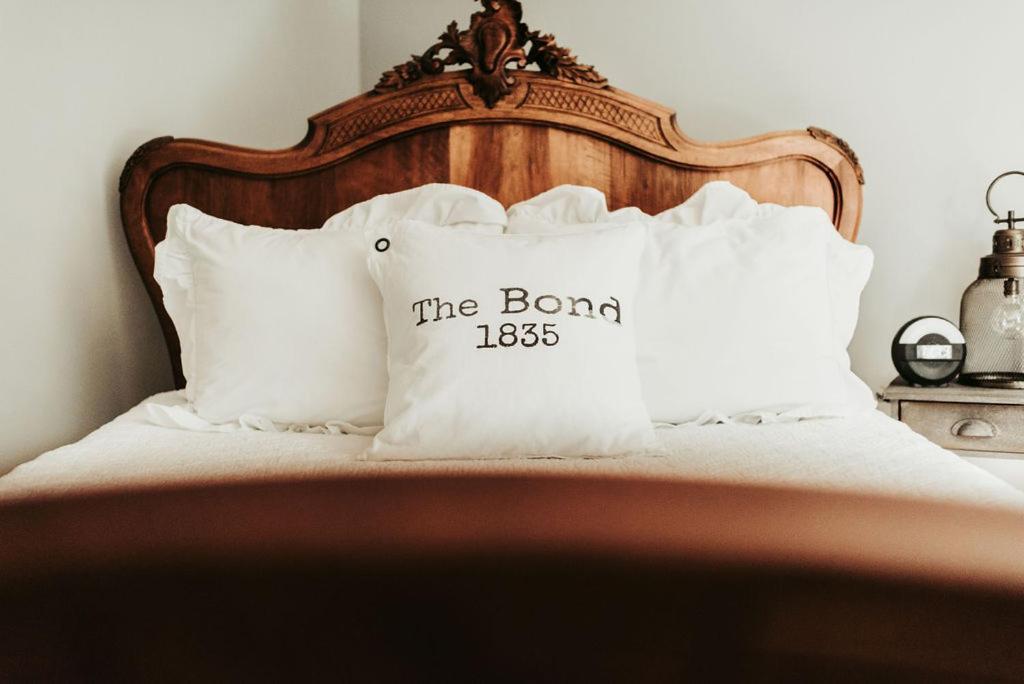Hotel The Bond 1835 Skaneateles Esterno foto